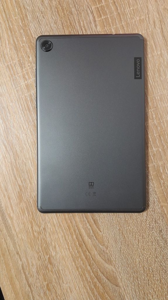 Vând Tableta Lenovo tab 8 si Samsung 10.1 ambele cu sim~Telefon