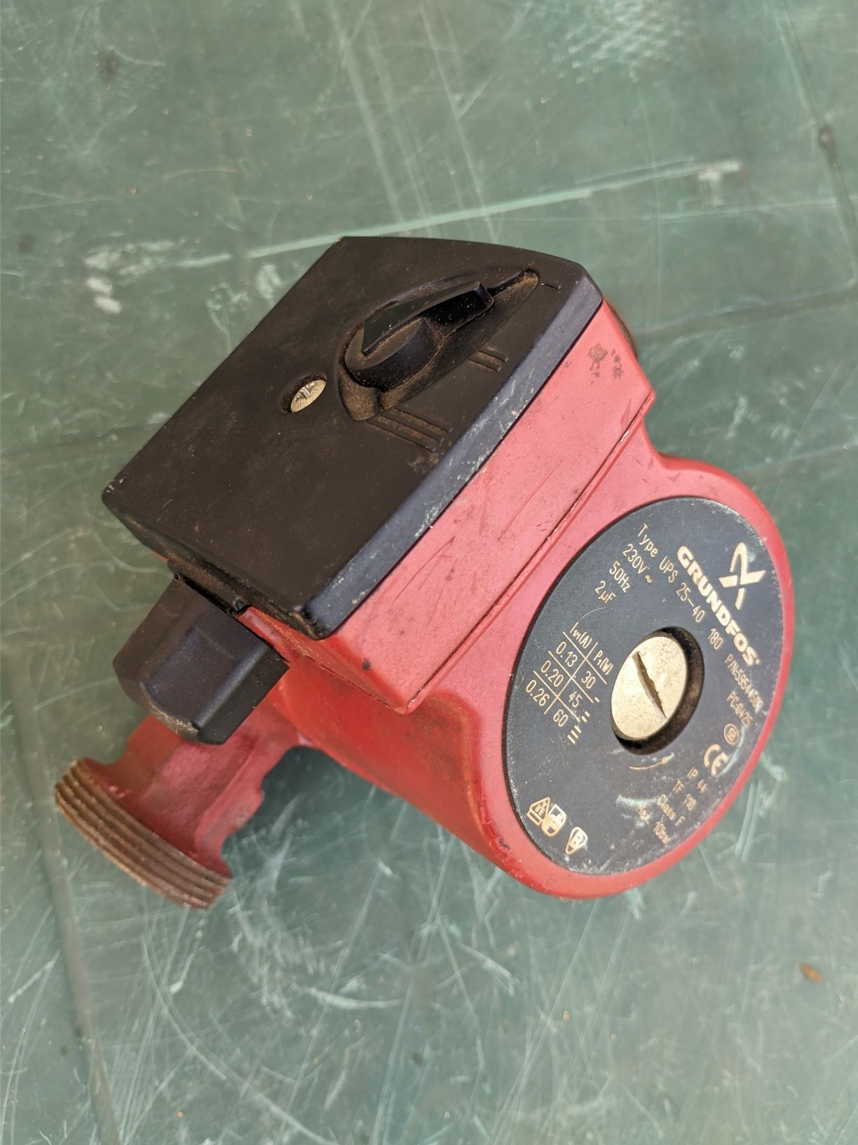 Циркулационна помпа Grundfos