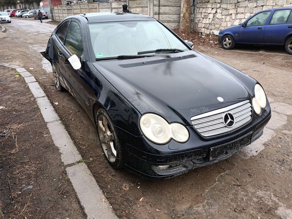 Dezmembrari  Mercedes-Benz C-CLASS (W203)  2000  > 2007 C 220 CDI (20