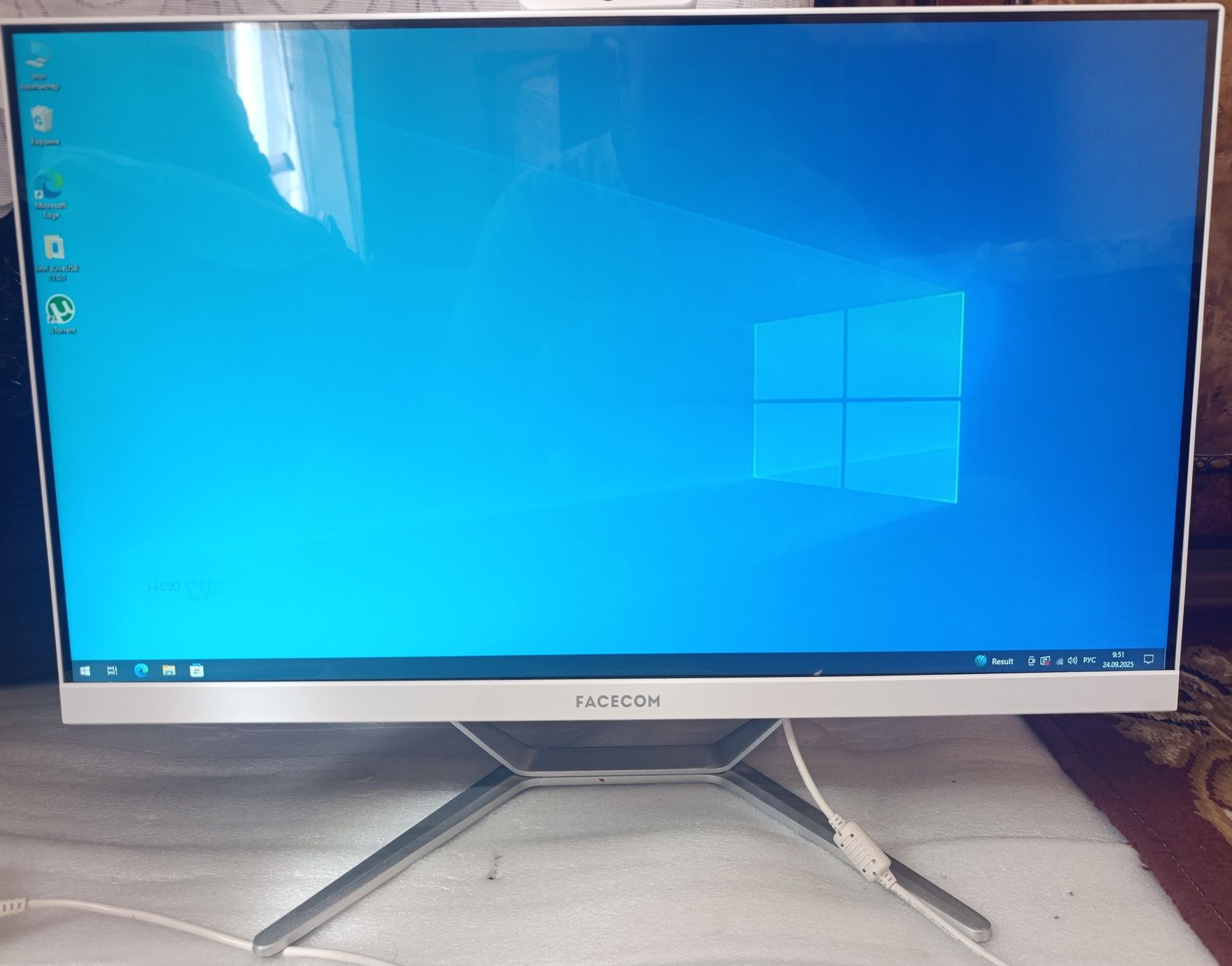 Моноблок 24  FACECOM Core i3 10100 ddr4 20gb Ssd 256gb