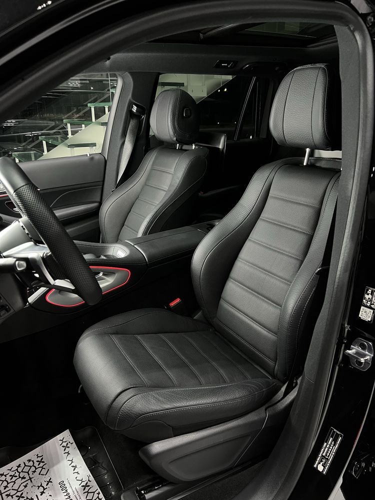 Mercedes Benz GLS450