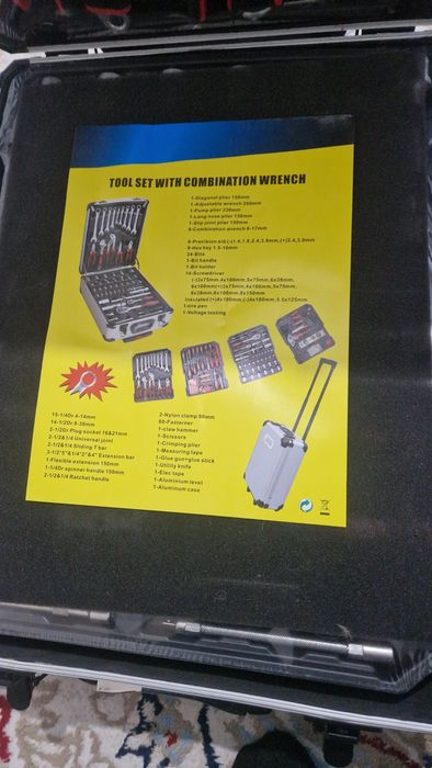 187 предметов  очень в хорошем качестве  по цене тоже норма