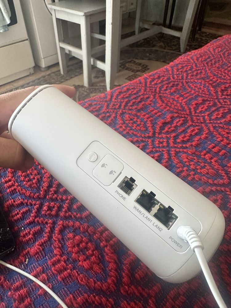 Router 4g+ , ZTE MF289f liber