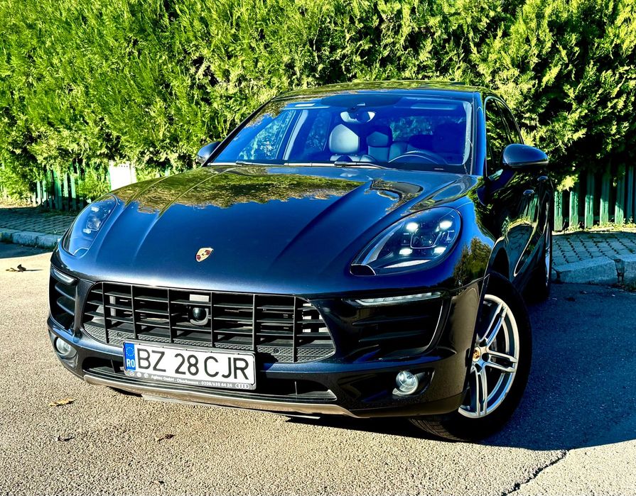 Porsche Macan S, varianta full options, masina de familie
