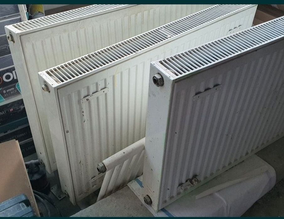 Vând calorifere 60×90...60×50 etc