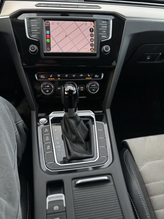 Volkswagen Passat B8 240cp