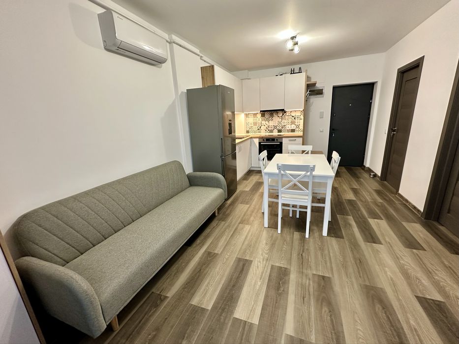 Apartament 2 camere, bloc nou zona Daliei + loc de parcare