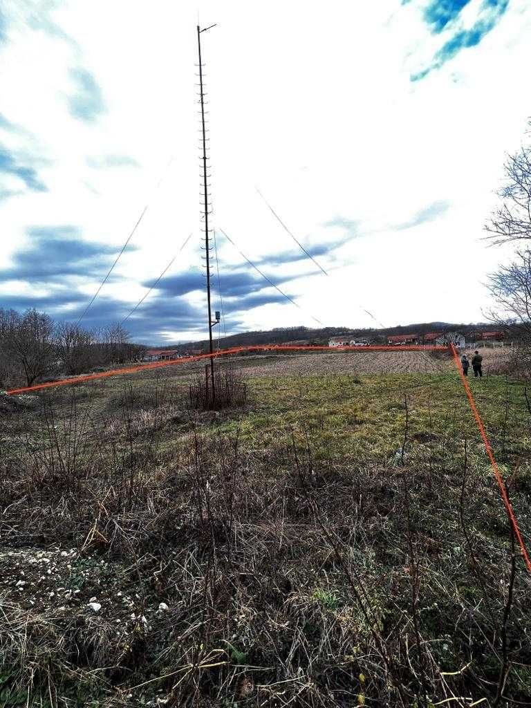 Vand teren intravilan in sat Fardea , langa lacul Surduc