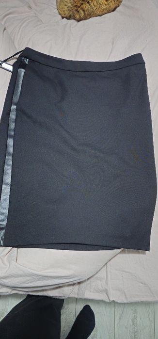 Fuste, de piele și material