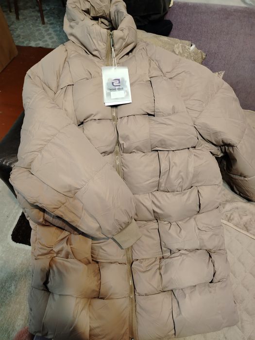 Продам женскую куртку