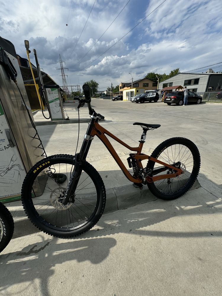 DH scott gambler 930 2020