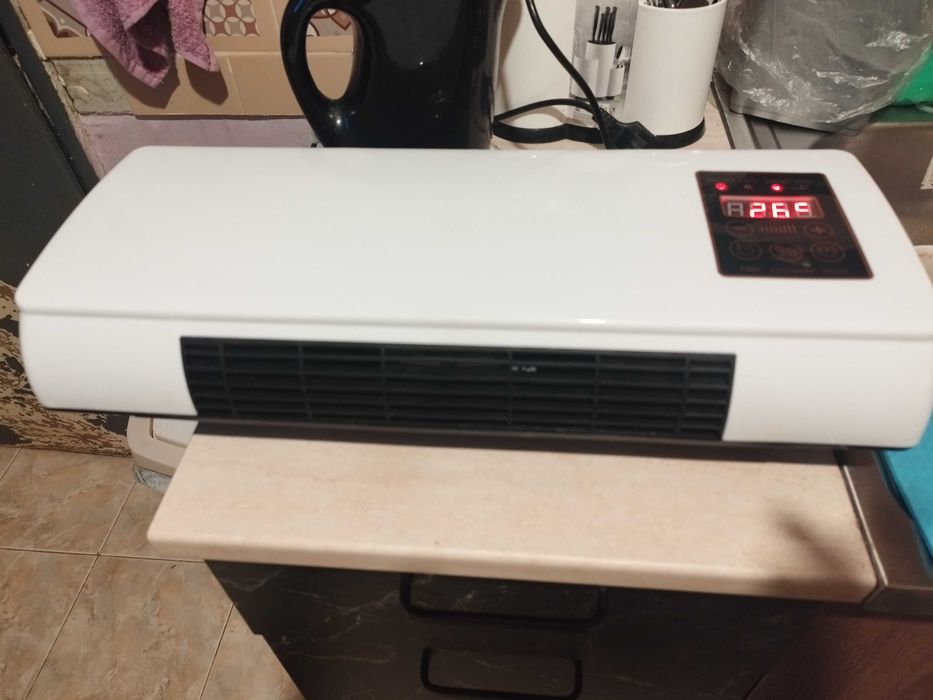 Климатик стенен за топло и студено