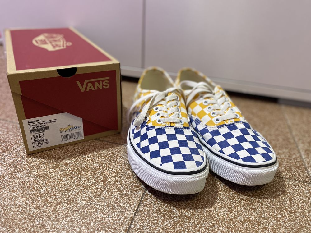 Гуменки Vans номер 39