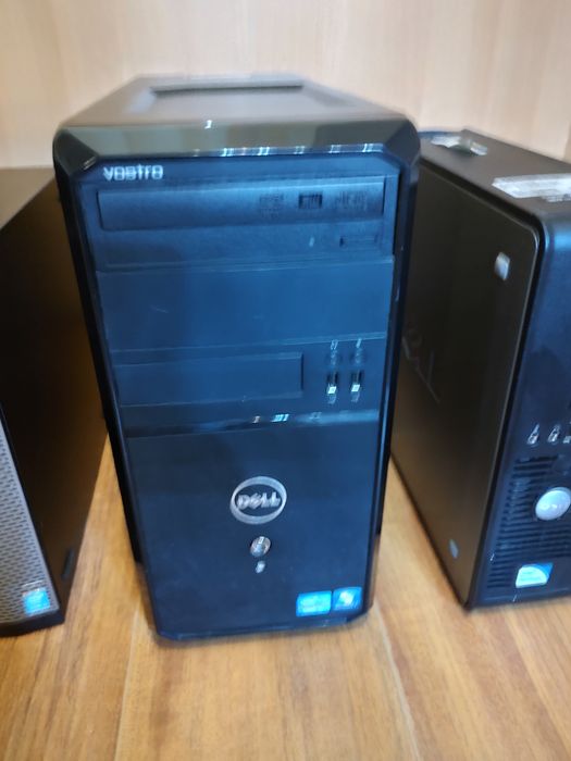 Лот компютри Dell