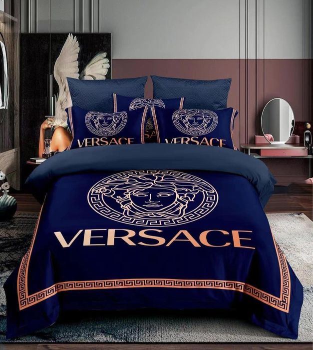 Lenjerii versace
