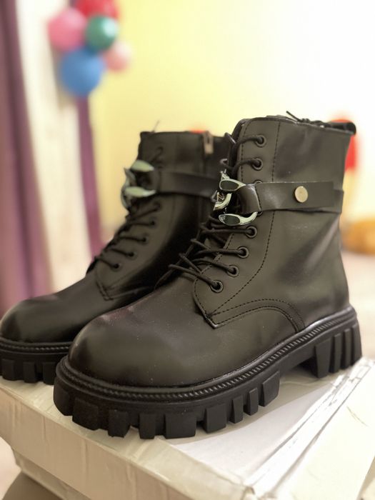 Новый зимний женский етік