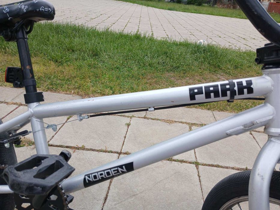 Продавам BMX 20'