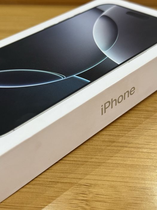 Iphone 16 pro max, impecabil NEFOLOSIT