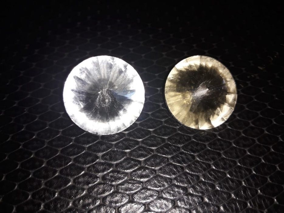 Продам камни для мягкой мебели