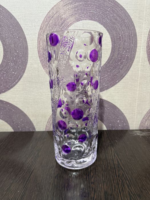 Продам вазу для цветов