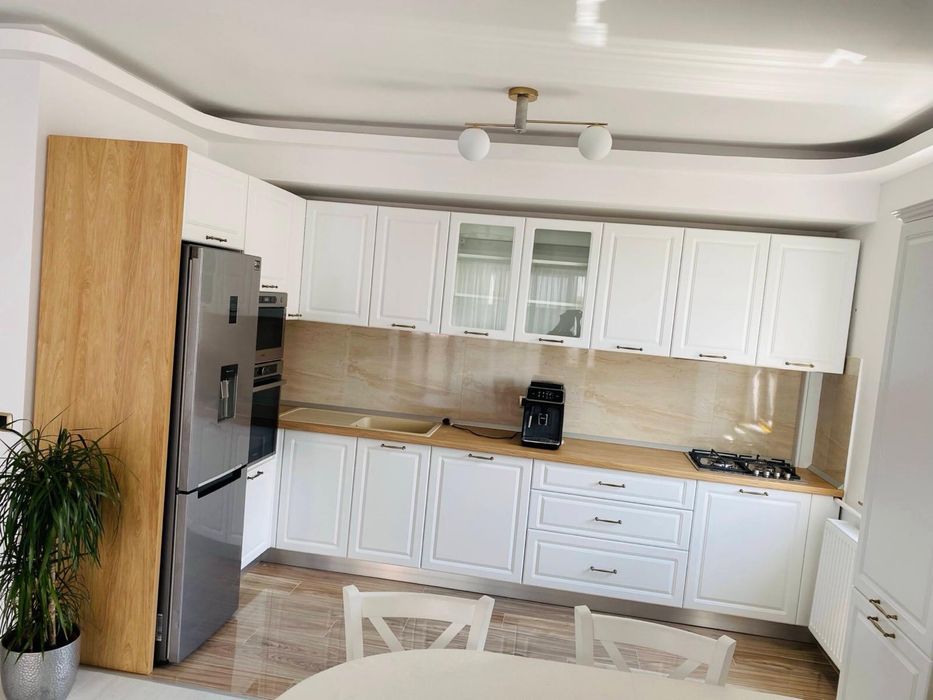 Apartament 4 camere Isaran