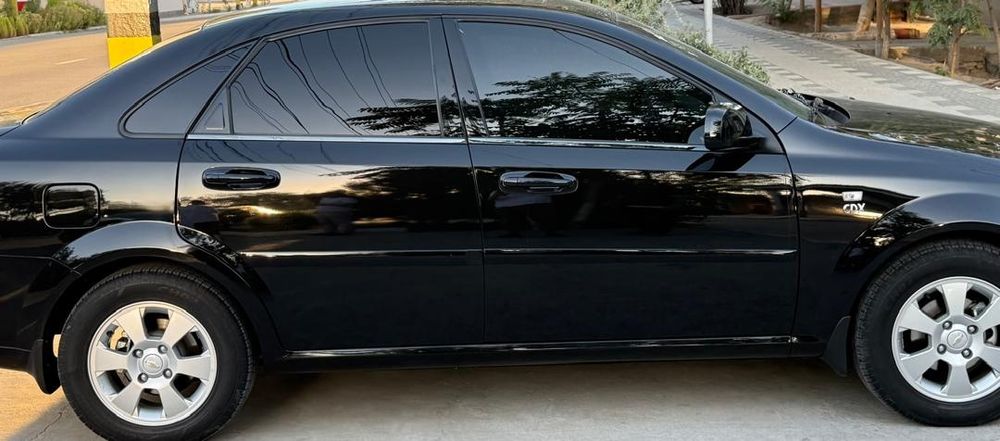 Chevrolet Jentra Avtomat(qora)(benzin)