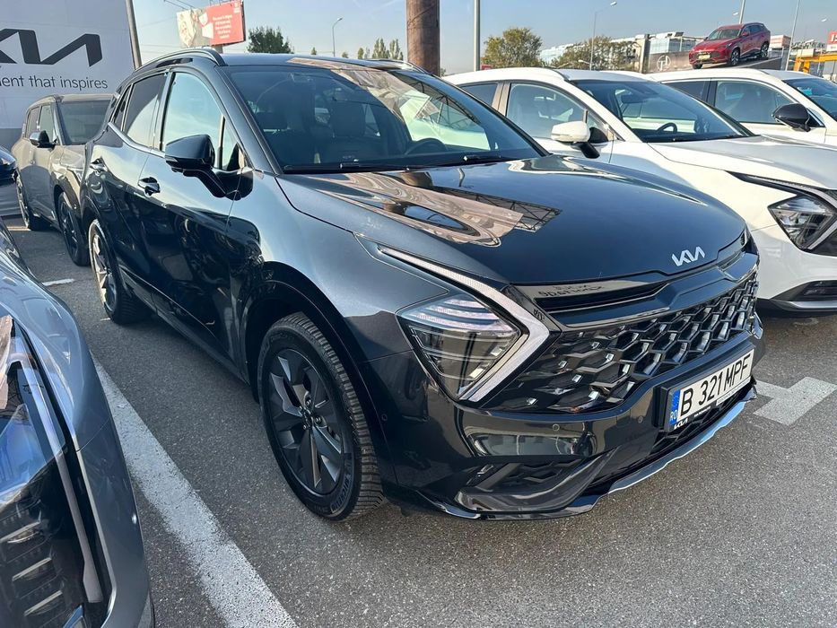 Kia Sportage Primul proprietar, stare perfecta optic si functional, full-hybrid.