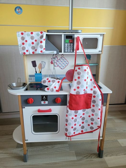 Vând bucatarie copii