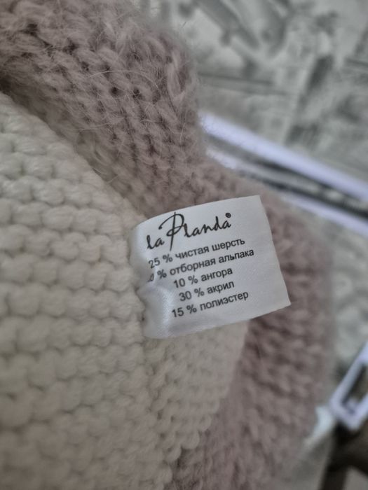 Продам теплую шапочку