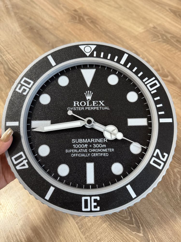 Стенен часовник Rolex