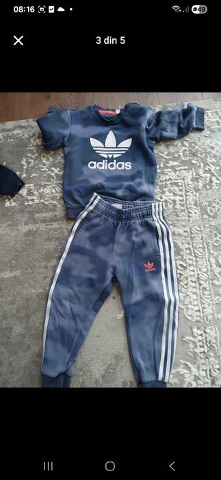 Trening  Adidas original 4-5 ani  si 2-3 ani
