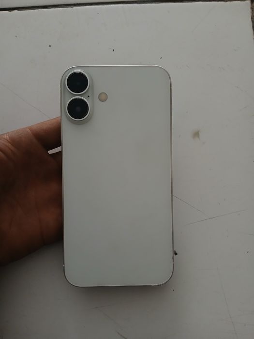 Iphone xr 16 qilingan