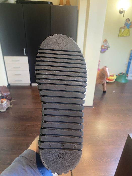 Vind cizme de piele naturala inblanite marime 37