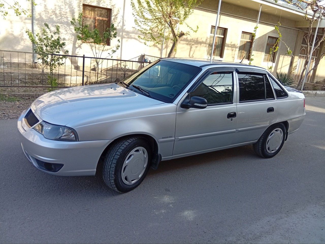 Нексия 1,6 DOHC 2015