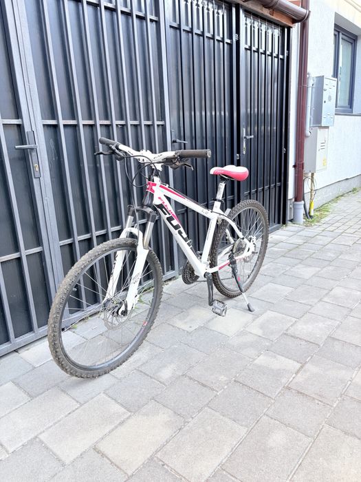 Vand bicicleta Fuji URGENT!!!