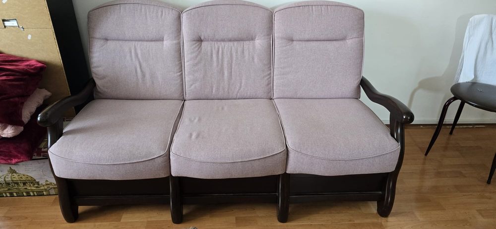 Set canapea trei locuri Roma cu doua fotolii si lemn masiv,lila