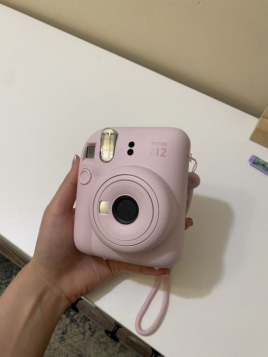 Instax 12 mini розовый