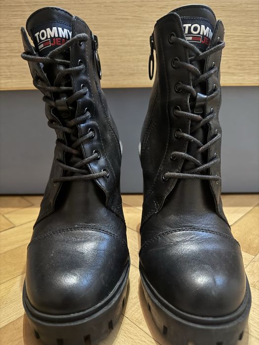 Боти tommy hilfinger