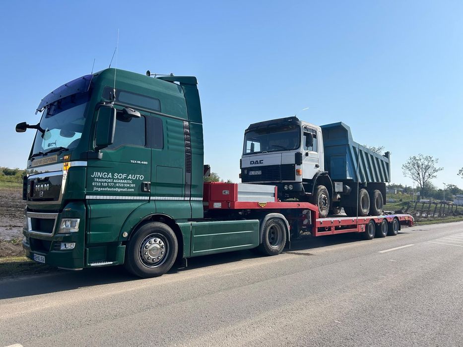 Transport Trailer Tractări Auto Tractări Utilaje