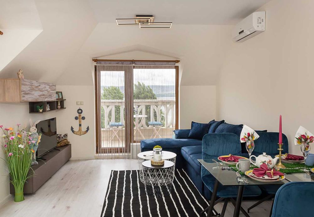 Дава се под наем Двустаен апартамент в Варна, Аспарухово - 65 кв.м за 700 € - Снимка #2