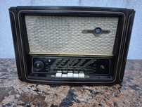 Vând Vând EMUD RADIO cu Lampi,Rekord 200, carcasa ebonita.
 

- radio