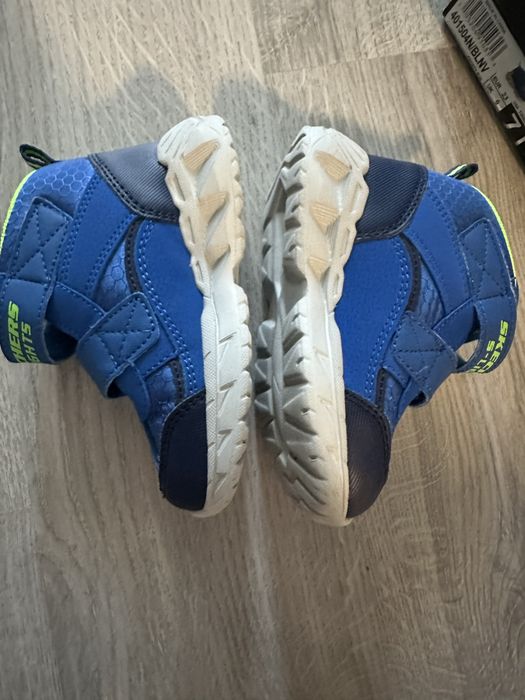 Skechers маратонки- бота