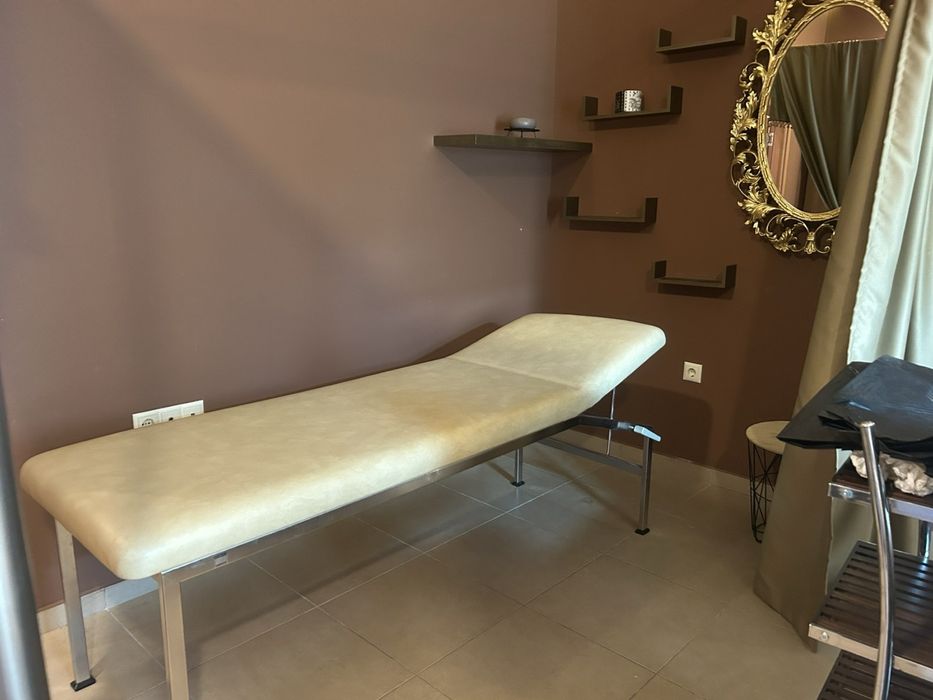 Козметична кушетка