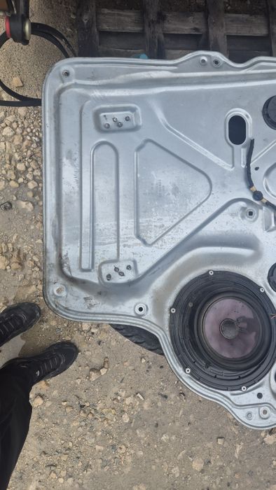 Стъклоповдигач с тава за VW Транспортер Т5 до 2008