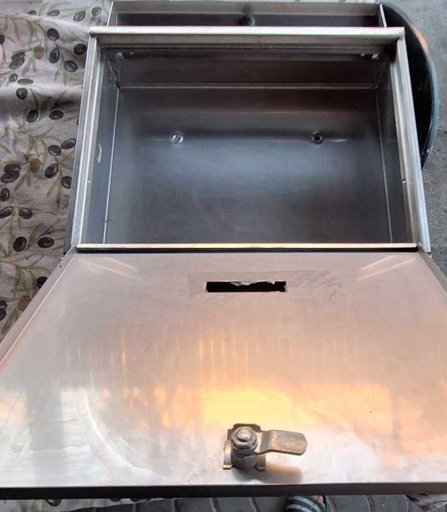 Cutii postale din tabla sau inox
