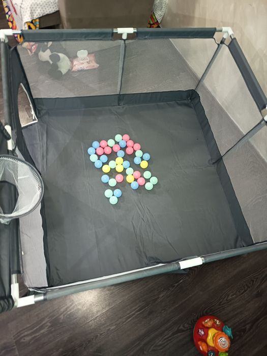 Vând țarc de joaca pentru copii