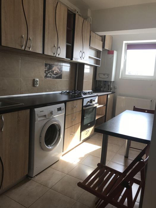 Apartament 3 camere decomandat Militari Residence