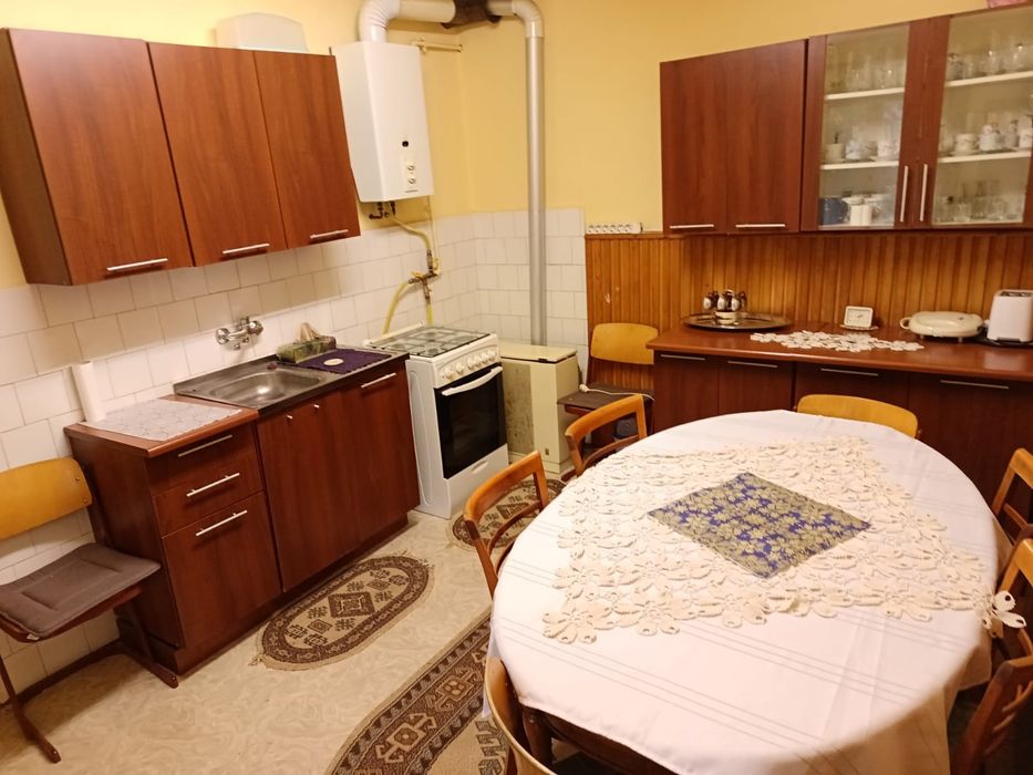 Casă si Teren de Vânzare