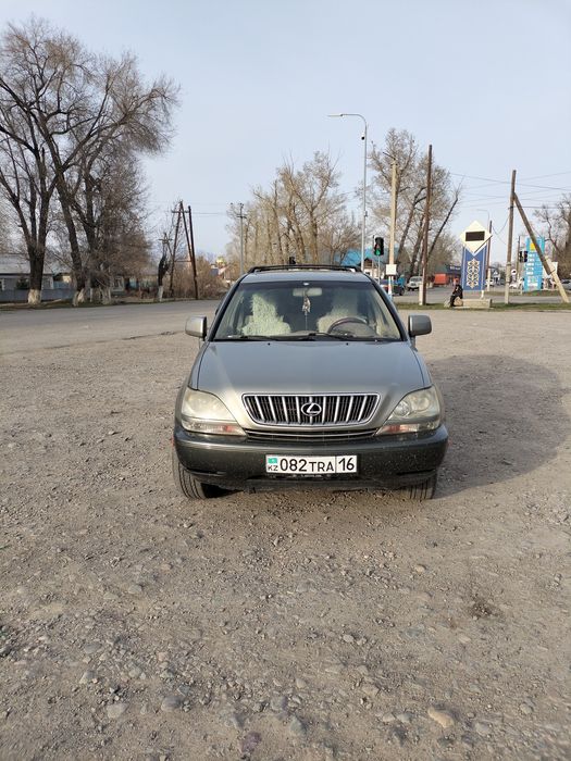 Срочно продам лексус рх 300