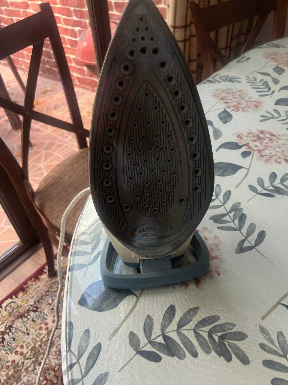 Утюг Tefal в хорошем состоянии